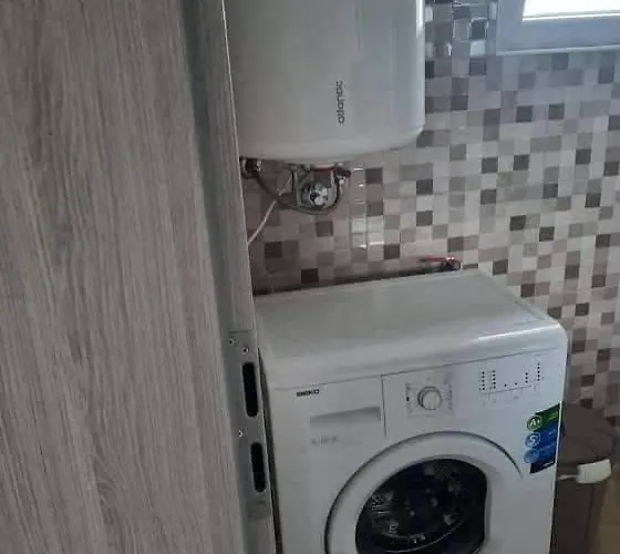 Apartment Tin Vir